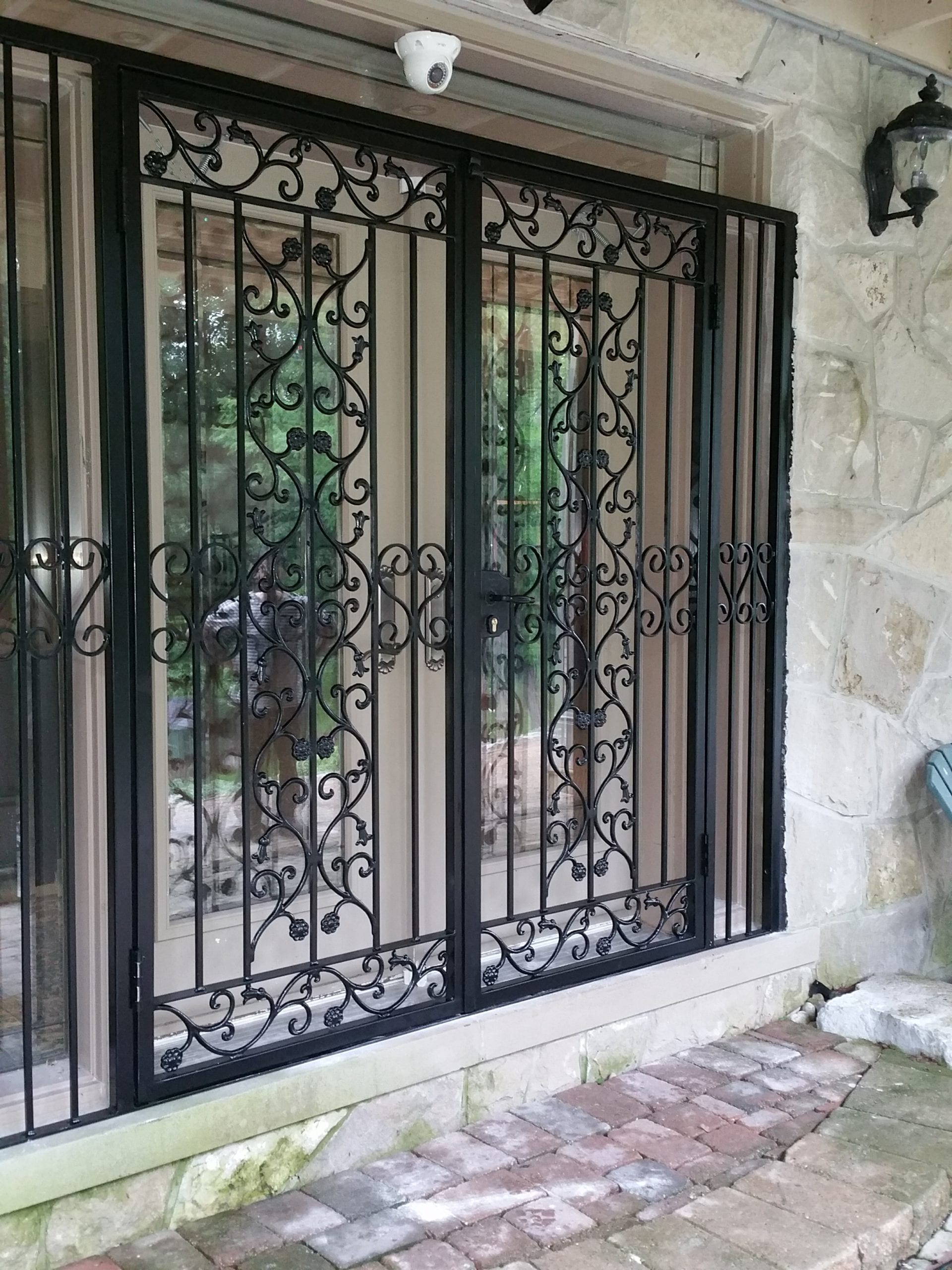 00076 Doors Windows Security